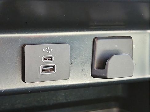 Used 2025 Ford F150 XLT w/ Equipment Group 301A Standard image 26