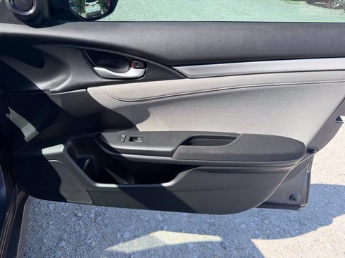 Used 2018 Honda Civic EX image 20