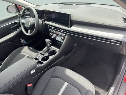 New 2026 Hyundai Sonata SE FWD image 14
