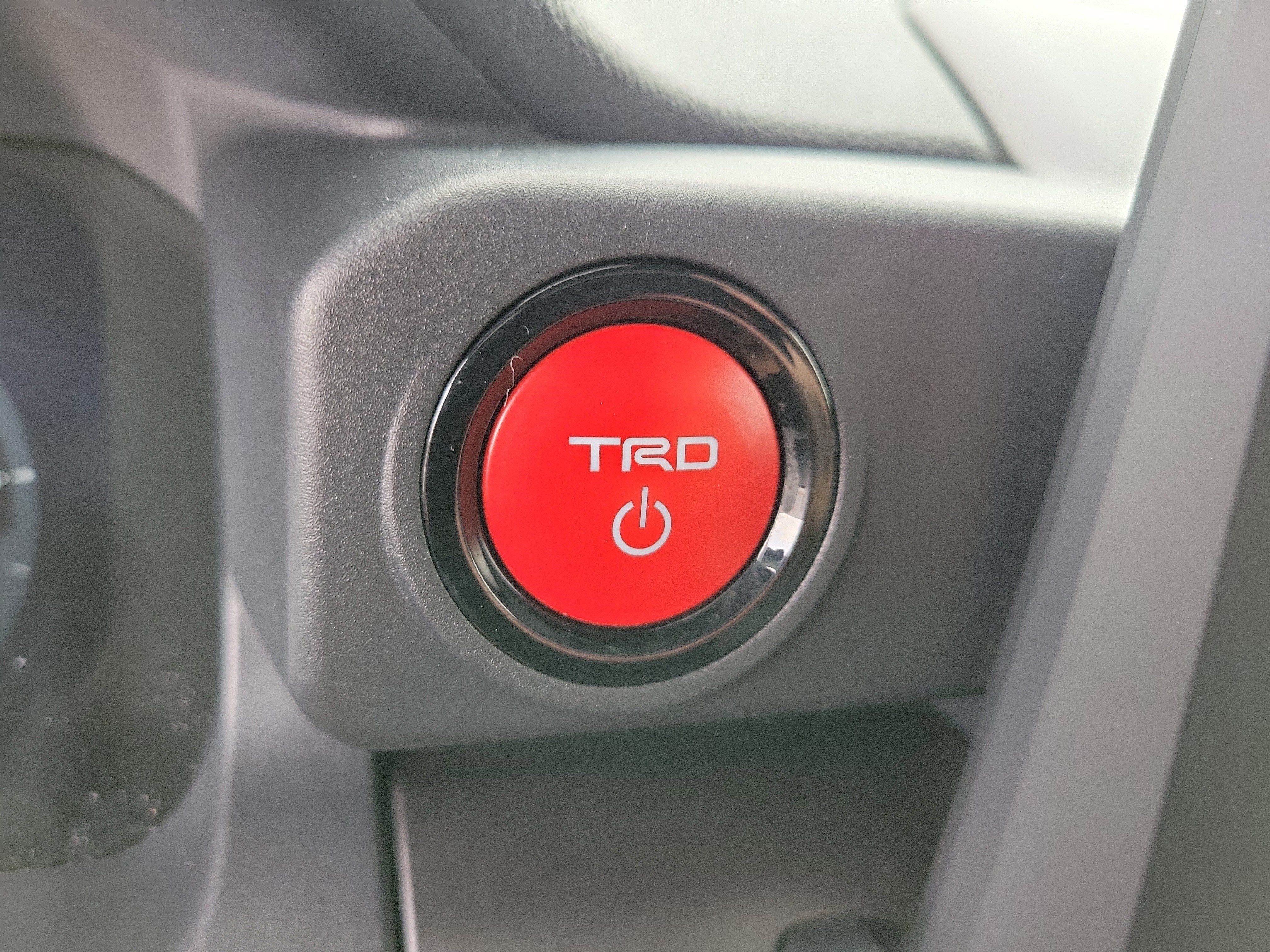 Used 2025 Toyota 4Runner TRD Off-Road AWD/4WD image 20