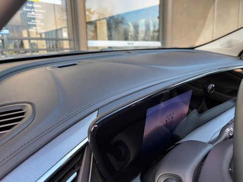 Used 2025 Buick Encore GX Preferred image 35