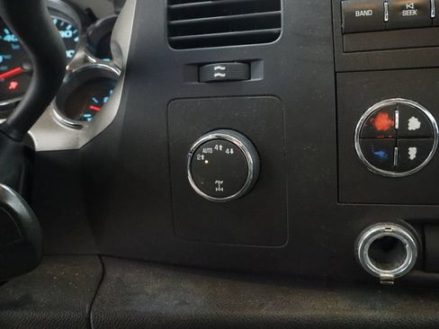 Used 2011 GMC Sierra 1500 SLE w/ Power Tech Package AWD/4WD image 27