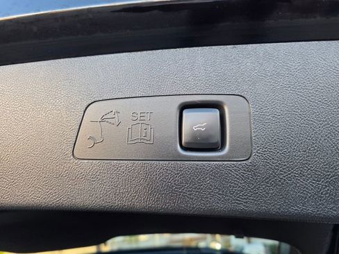 Used 2022 Lincoln Corsair Reserve w/ Elements Package image 11