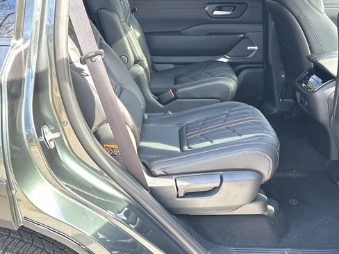 New 2026 Nissan Armada PRO-4X image 15