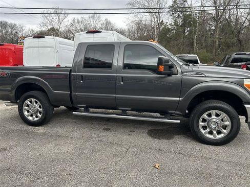 Used 2016 Ford F250 Lariat w/ Lariat Interior Package image 7