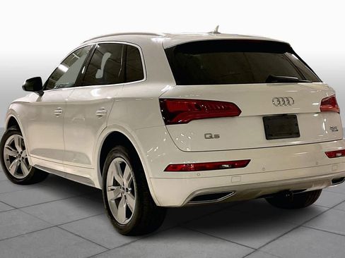 Used 2018 Audi Q5 Premium Plus image 11
