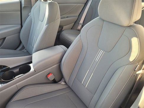 New 2026 Hyundai Elantra Blue image 14
