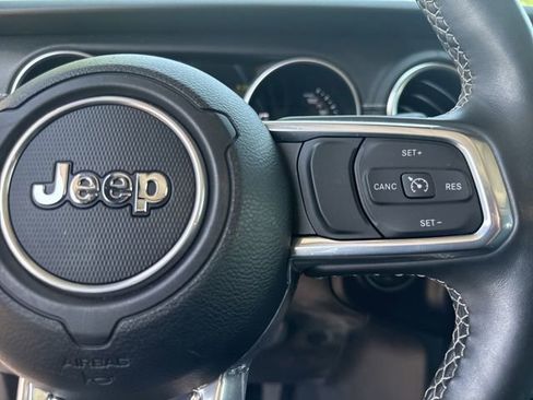 Used 2023 Jeep Wrangler Unlimited Sahara w/ Cold Weather Group AWD/4WD image 35