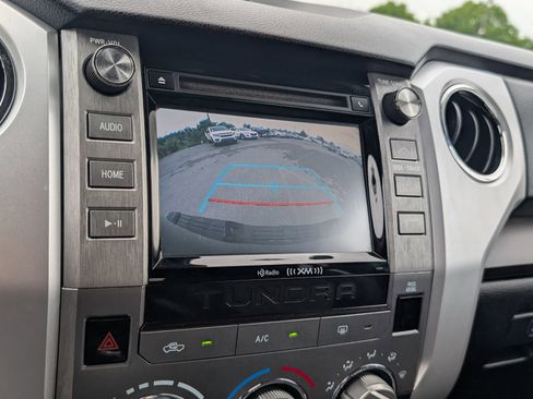 Used 2019 Toyota Tundra SR5 w/ SR5 Upgrade Package AWD/4WD image 22