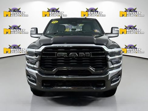 Used 2026 RAM 2500 Big Horn AWD/4WD image 2