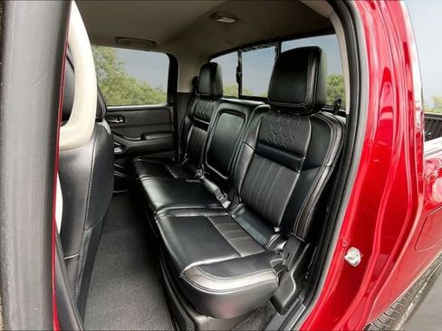 Certified 2024 Nissan Frontier SL RWD image 22