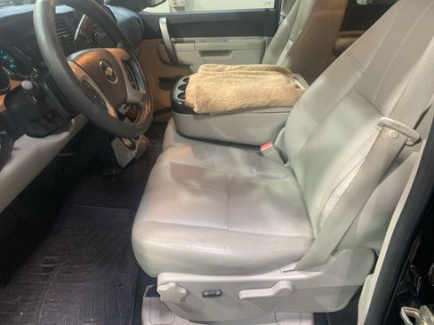 Used 2011 Chevrolet Silverado 1500 LT w/ All-Star Edition image 41