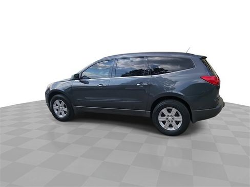 Used 2012 Chevrolet Traverse LT image 6
