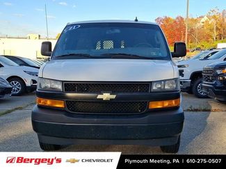 Used 2021 Chevrolet Express 2500 video 2