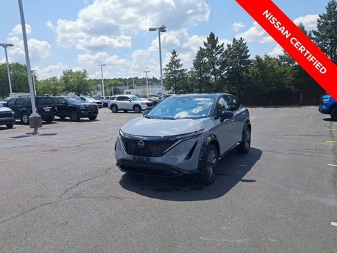 Used 2024 Nissan Ariya AWD image 5