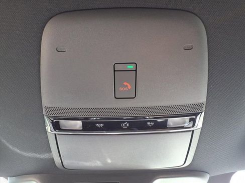 New 2026 Nissan Armada SL image 17