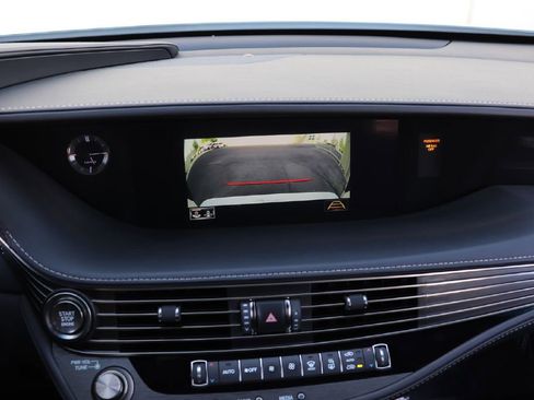 Used 2018 Lexus LS 500 image 48