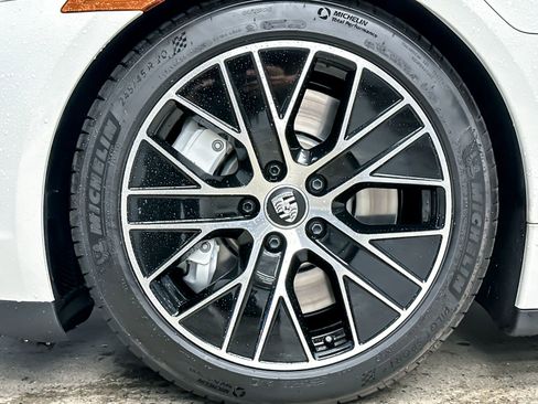 New 2024 Porsche Taycan Turbo image 44