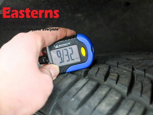 Used 2023 Chevrolet Suburban Premier image 28