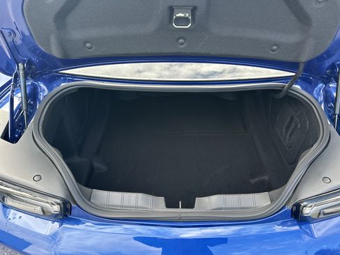 Used 2022 Chevrolet Camaro SS image 16