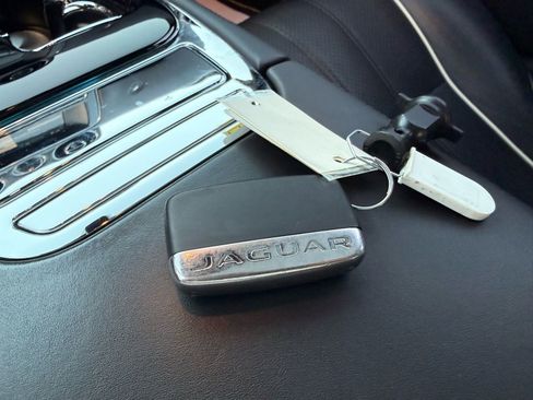 Used 2015 Jaguar XJ Supercharged image 59