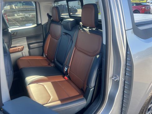 Used 2024 Ford Maverick Lariat AWD/4WD image 37