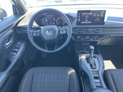 Certified 2026 Honda HR-V Sport image 7