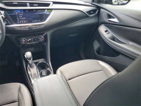 Certified 2023 Buick Encore GX Select image 15