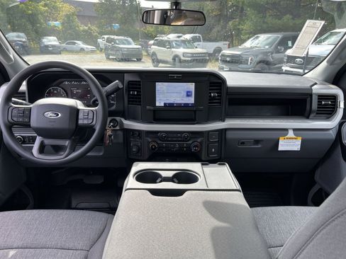 New 2026 Ford F350 XL w/ XL Chrome Package image 22