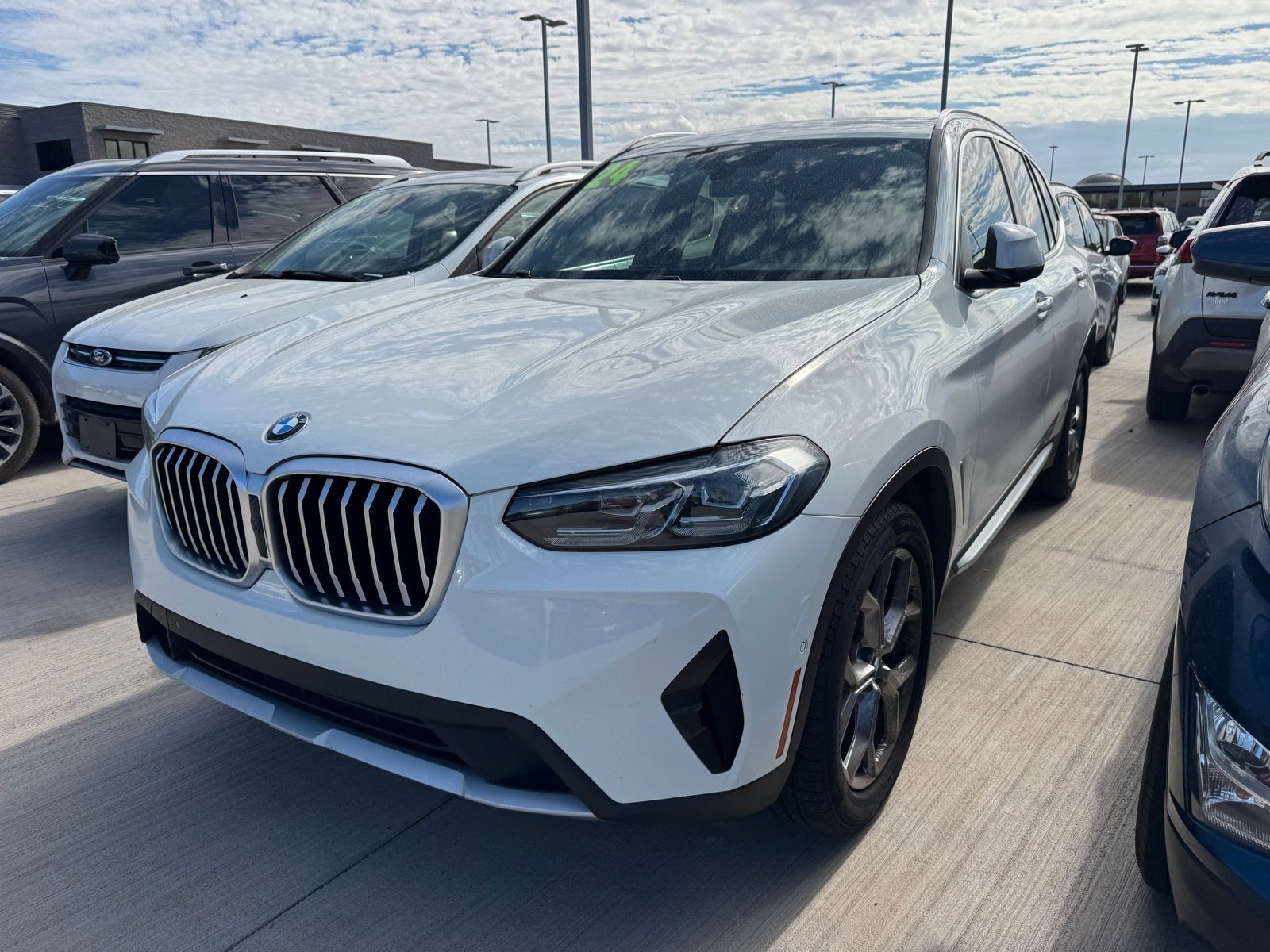 Used 2024 BMW X3 sDrive30i w/ Convenience Package w/ZPA RWD image 2