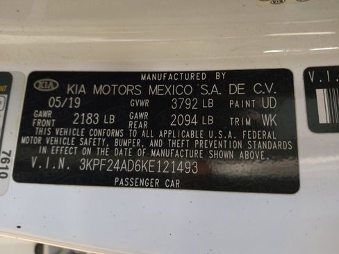 Used 2019 Kia Forte LXS FWD image 33