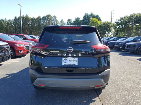 Used 2023 Nissan Rogue S FWD image 6