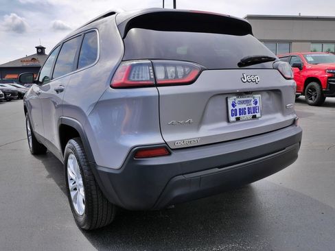 Used 2019 Jeep Cherokee Latitude w/ Popular Appearance Group AWD/4WD image 7