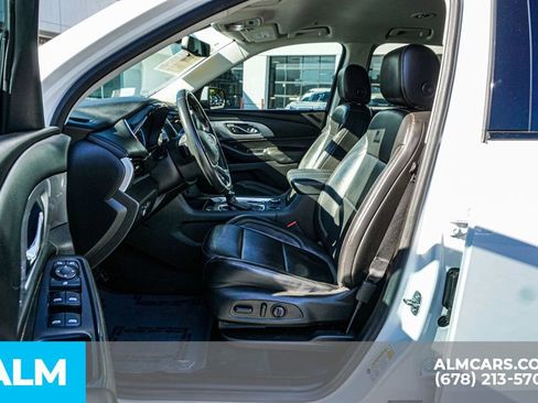 Used 2021 Chevrolet Traverse RS w/ LPO, Floor Liner Package image 21