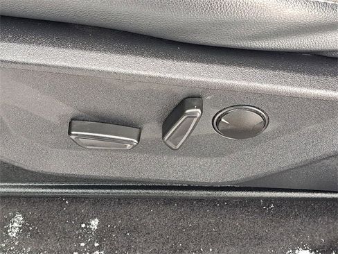 Certified 2023 Ford F150 XLT w/ Equipment Group 302A High image 10