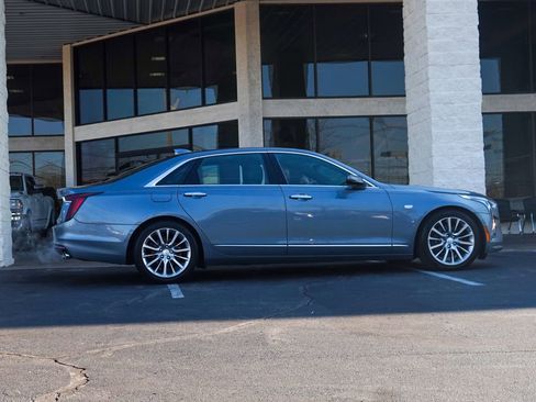 Used 2019 Cadillac CT6 Premium Luxury image 4