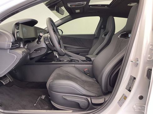 Used 2026 Hyundai Elantra N FWD image 5