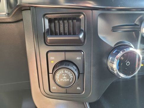 Certified 2025 Ford F150 Lariat w/ Equipment Group 502A High image 24