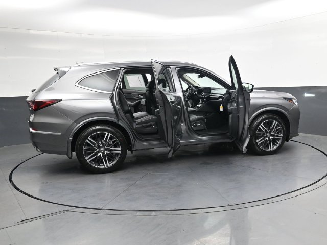 Used 2026 Acura MDX w/ Advance Package AWD/4WD image 41