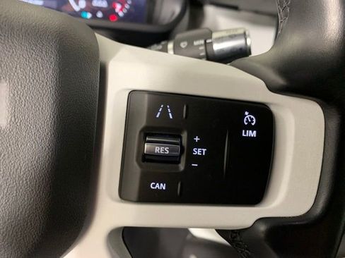 Used 2022 Land Rover Defender 90 S AWD/4WD image 20