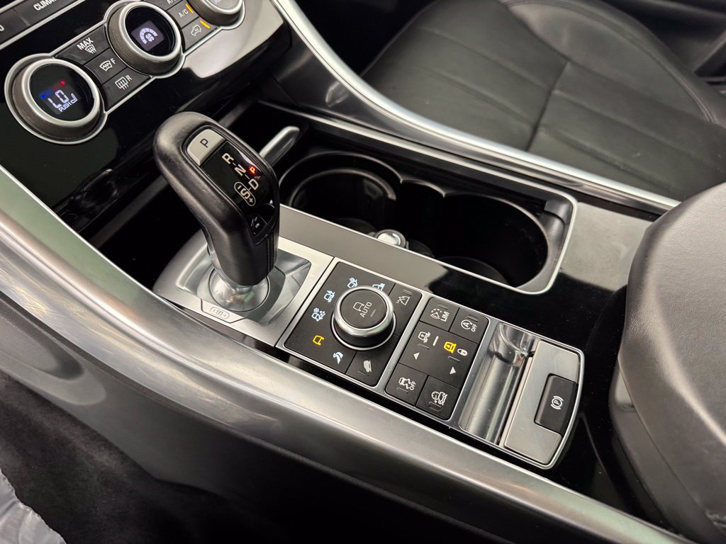 Used 2017 Land Rover Range Rover Sport Supercharged AWD/4WD image 23