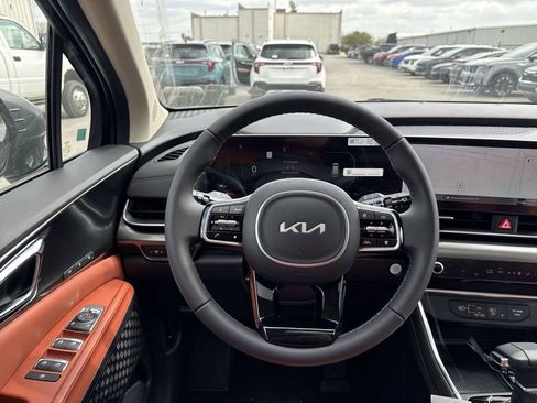New 2026 Kia Carnival SX FWD image 14