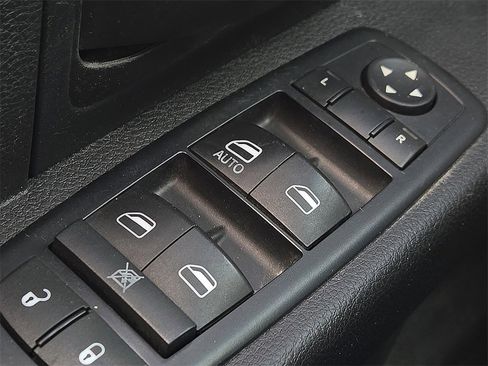 Used 2015 RAM 1500 Tradesman w/ Popular Equipment Group image 15