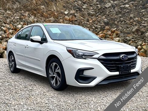 Used 2024 Subaru Legacy Premium AWD/4WD image 9