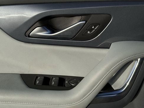 Used 2022 Chevrolet Blazer LT AWD/4WD image 18