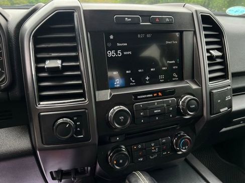 Used 2018 Ford F150 XLT w/ Equipment Group 302A Luxury AWD/4WD image 35