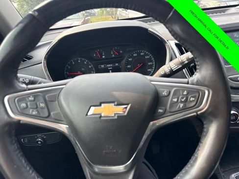 Used 2018 Chevrolet Equinox LT AWD/4WD image 16
