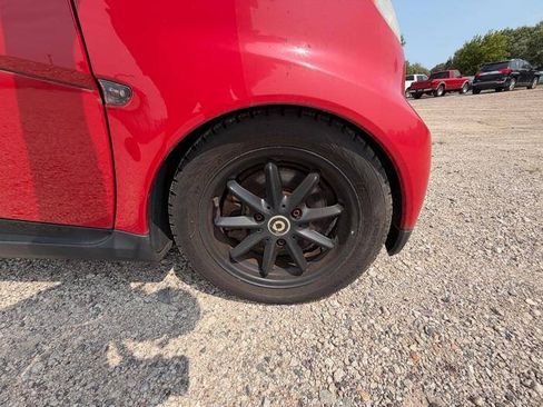 Used 2009 smart fortwo pure RWD image 16