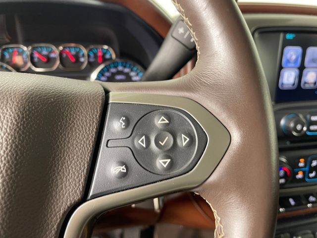 Used 2015 Chevrolet Silverado 1500 High Country w/ High Country Premium Package AWD/4WD image 10