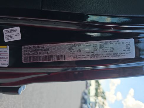 Used 2023 Jeep Wrangler Unlimited Rubicon 4xe AWD/4WD image 34